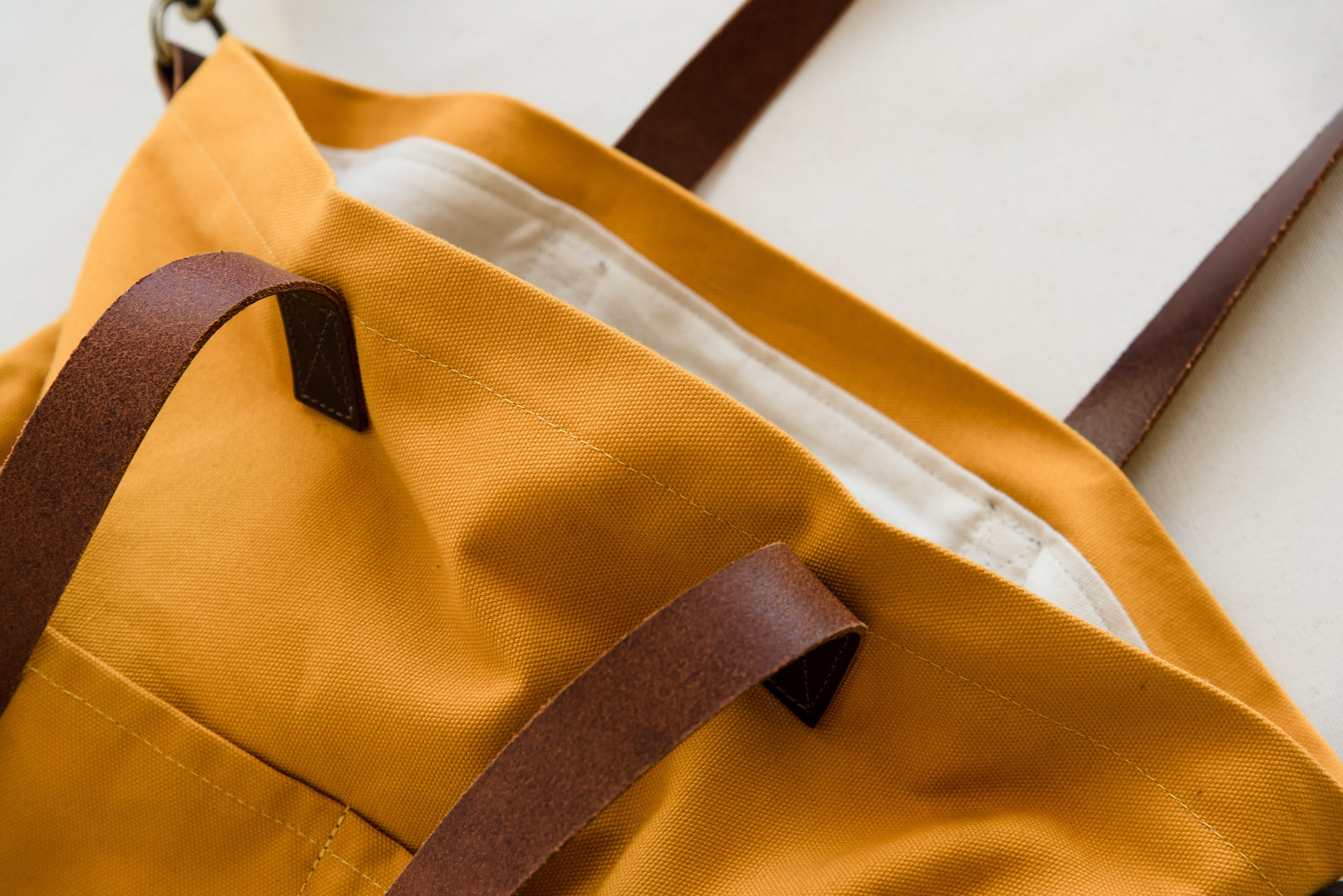 Standard Canvas Interchangeable Needle Case