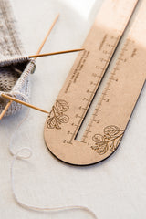 sock sizing ruler - book - Image 4