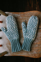 brock avenue mittens - pattern - Image 1