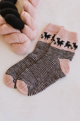 tiny ravens socks - pattern - Image 1