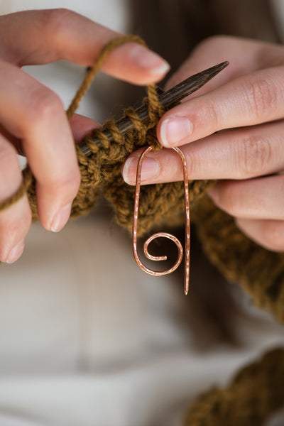 Knitting Cable Needles - Yarn Club