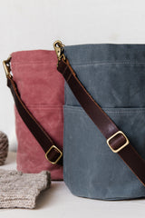 waxed canvas bucket bag - book - Image 7