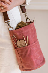 waxed canvas bucket bag - book - Image 10