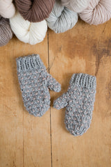 dot mittens - pattern - Image 3
