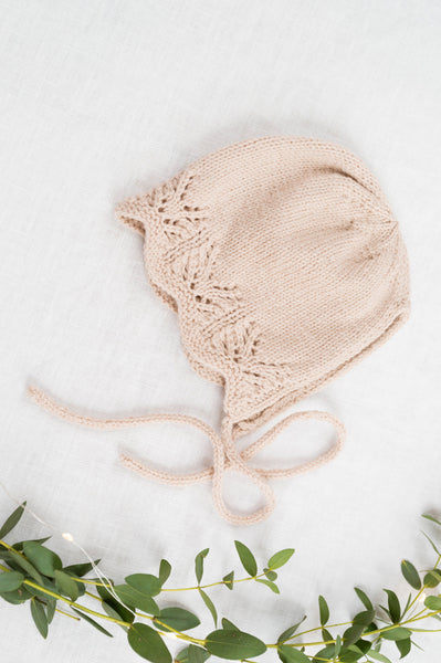 HOLIDAY CABLEKNIT BABY BONNET Hand Knit Merino Wool Baby Bonnet: Cable Knit Newborn Hat - Etsy