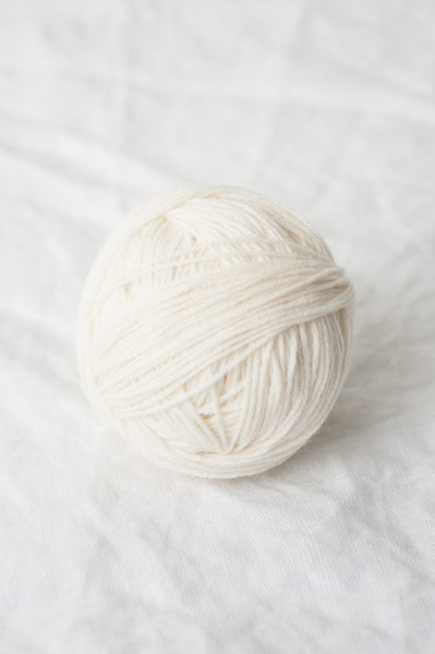 Finch Wool Yarn, Fingering Weight