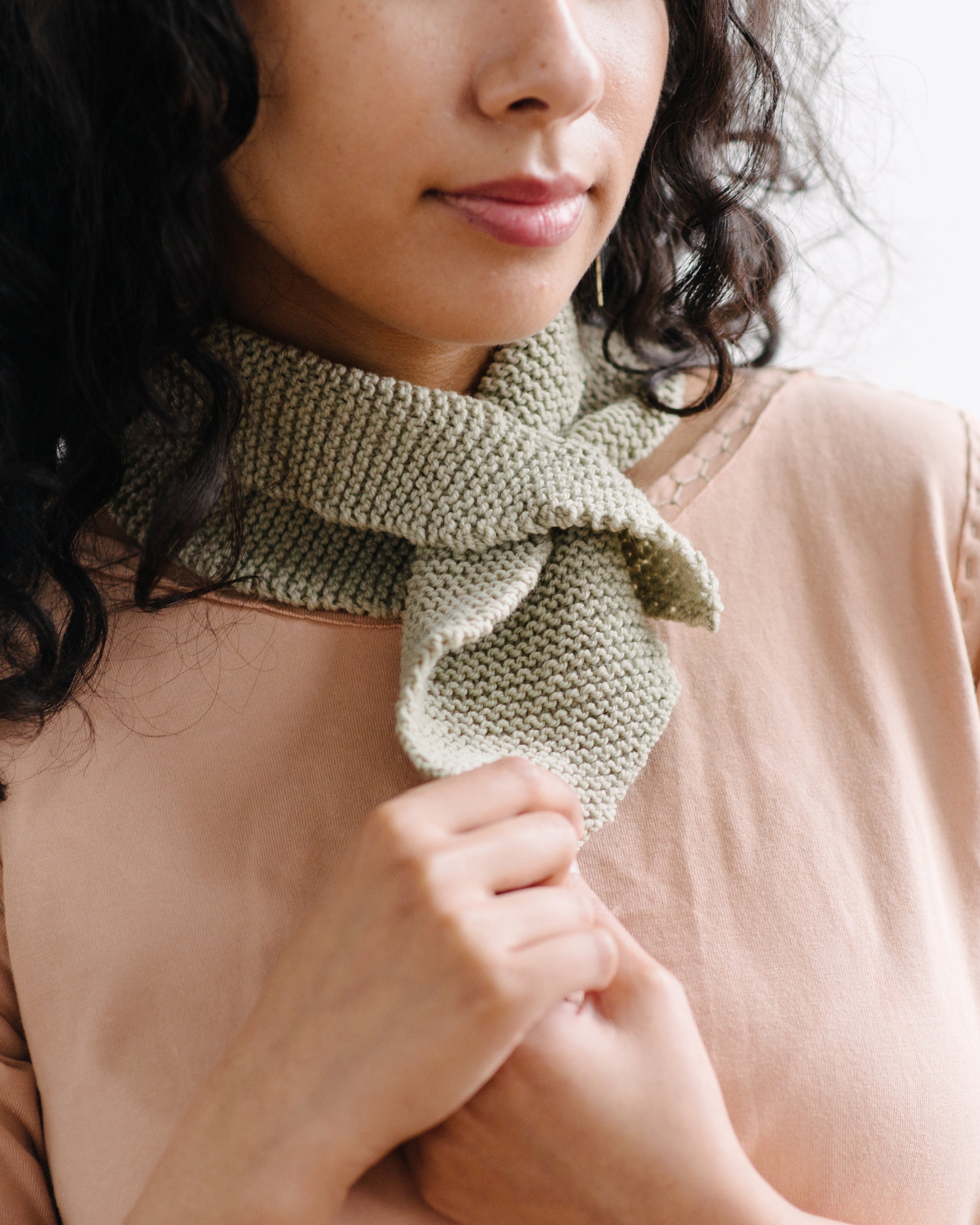 Suzy Kerchief – Quince & Co.