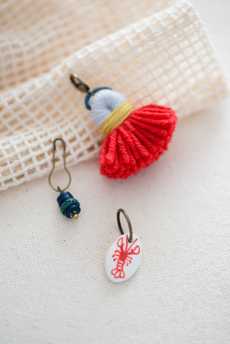 lobster buoy stitch markers – Quince & Co.