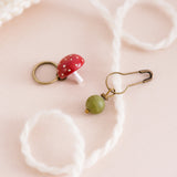 mushrooms and moss stitch markers - book - Image 3