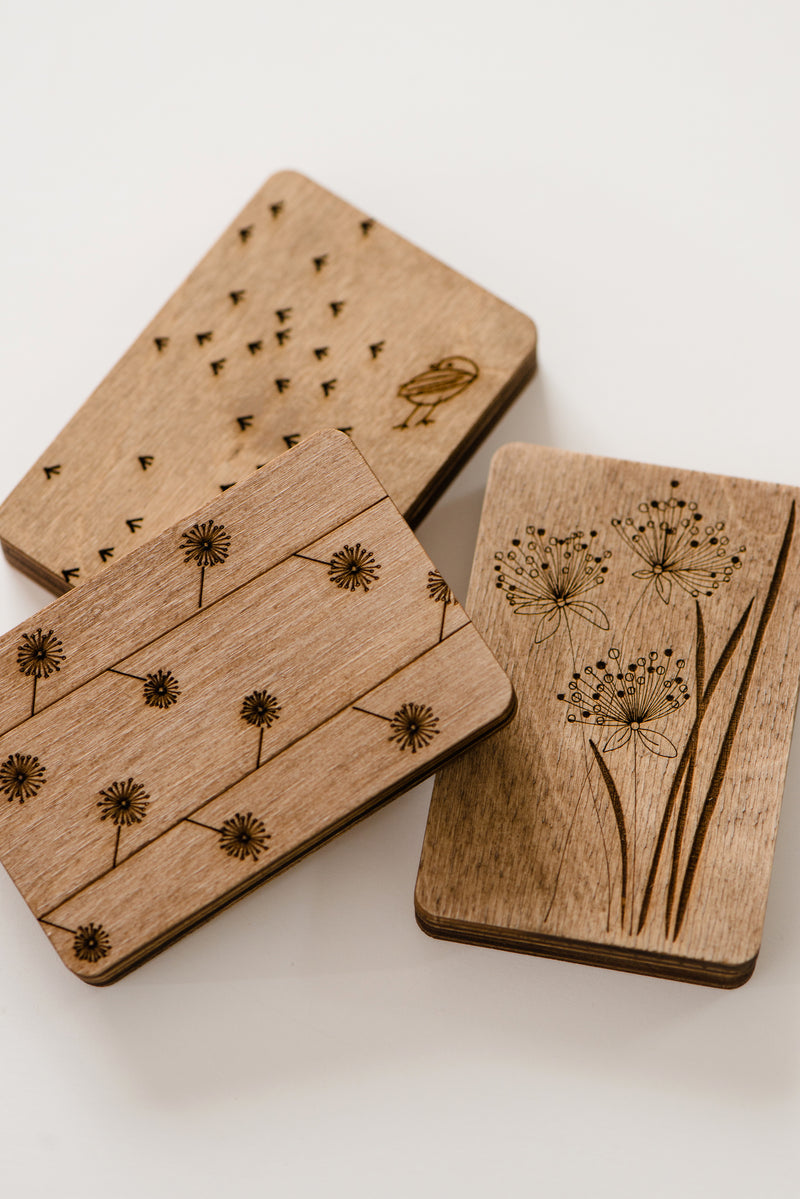 Magnetic Wooden Needle Case
