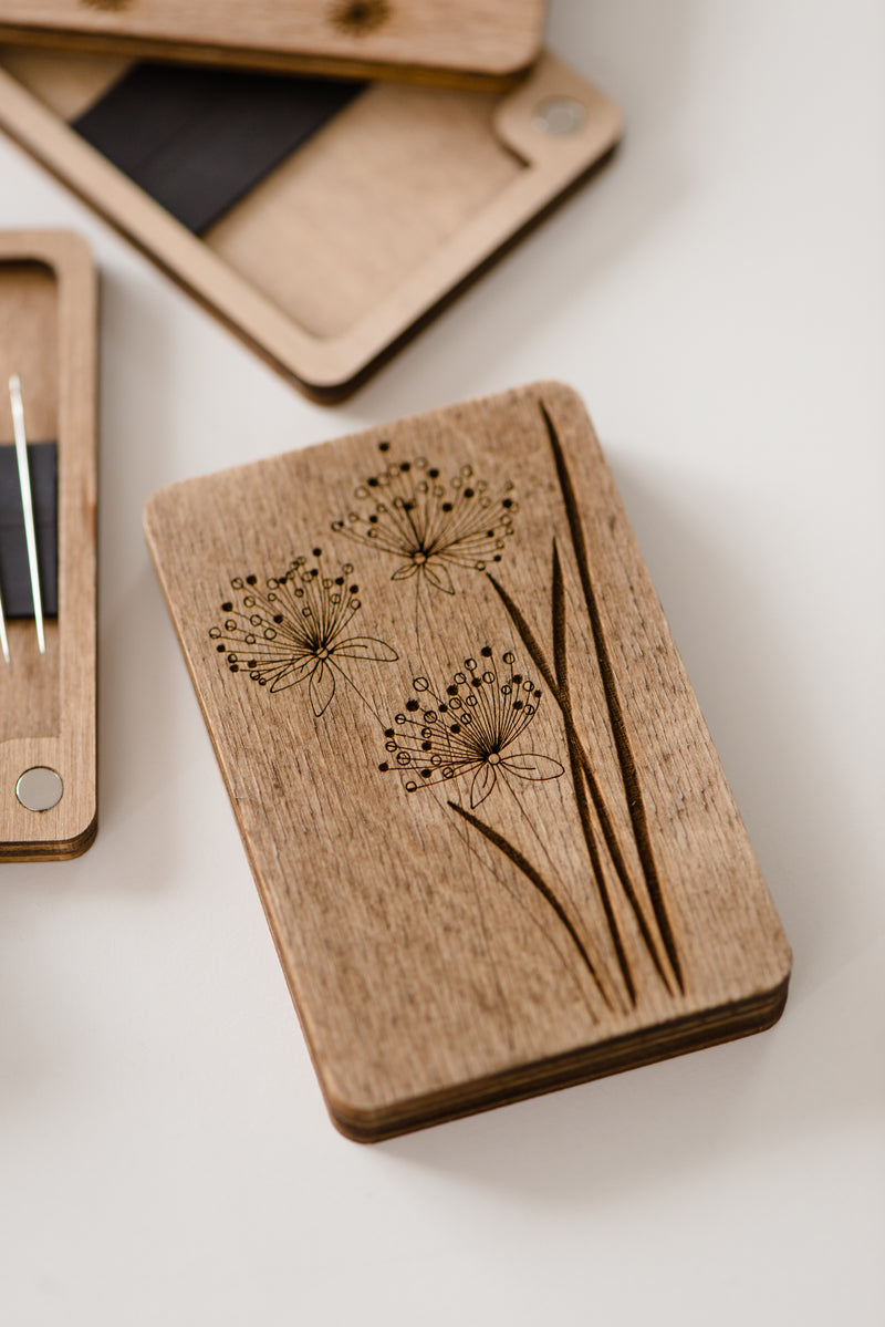 Magnetic Wooden Needle Case