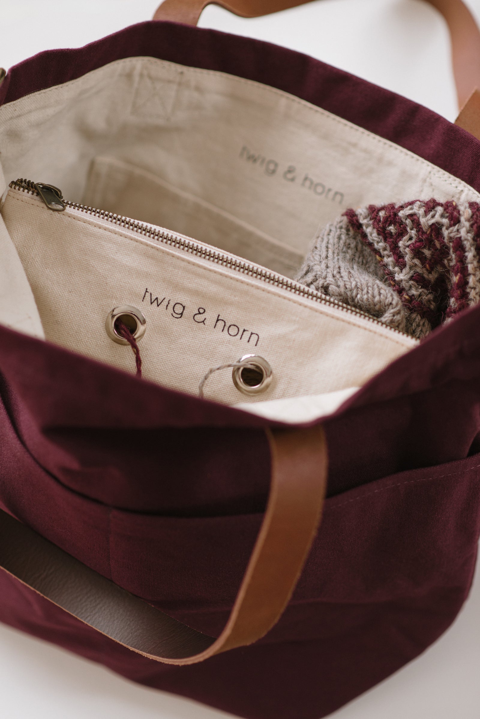 Twig & Horn Canvas Crossbody Project Tote – Quince & Co.