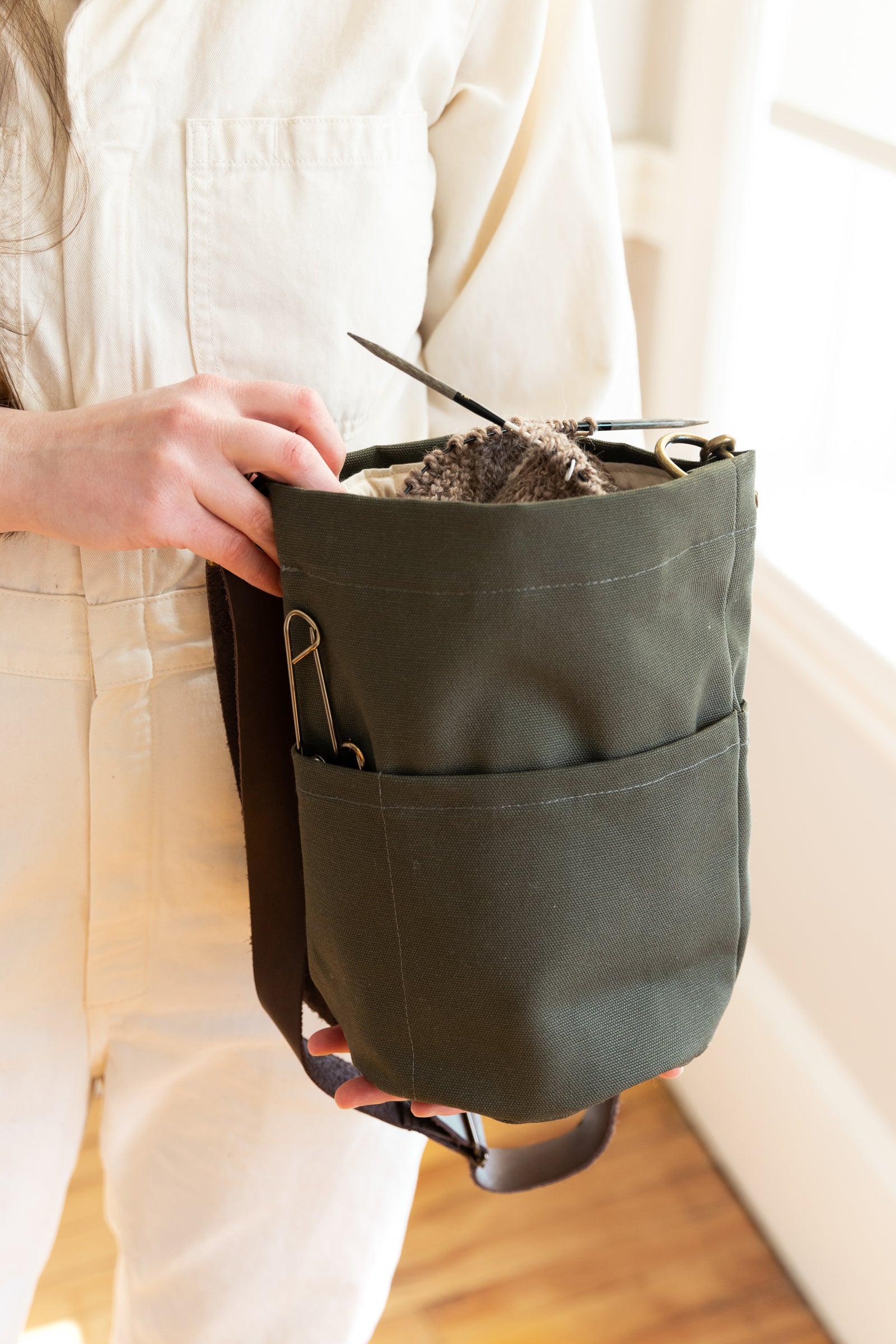 Canvas Bucket Bag – Quince & Co.