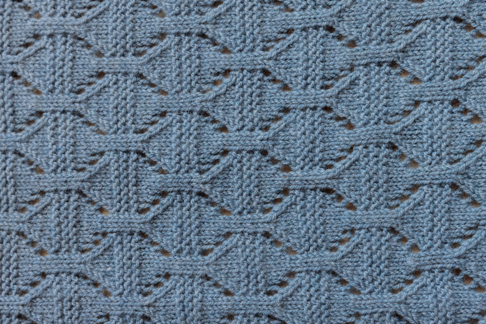 Bedtime Story Blanket Knitting Pattern by Nina Talbot – Quince & Co.