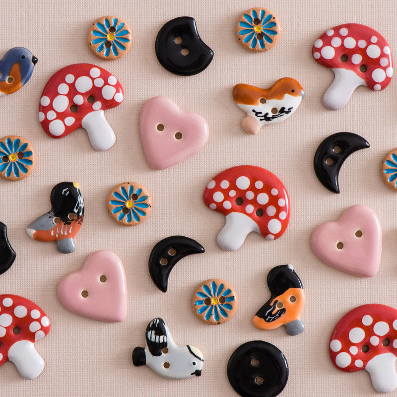 amanita mushroom buttons