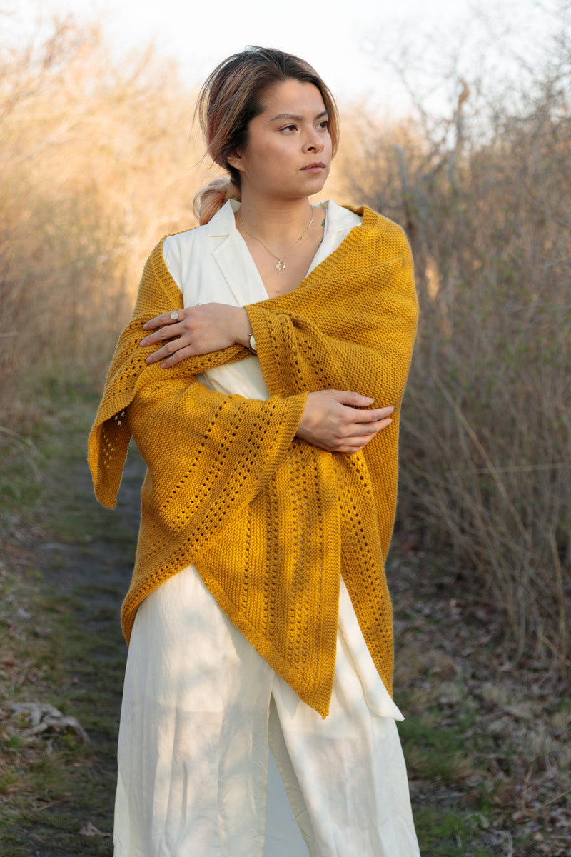 Tenir Shawl Knitting Pattern by Frances Othen-Wales – Quince & Co.