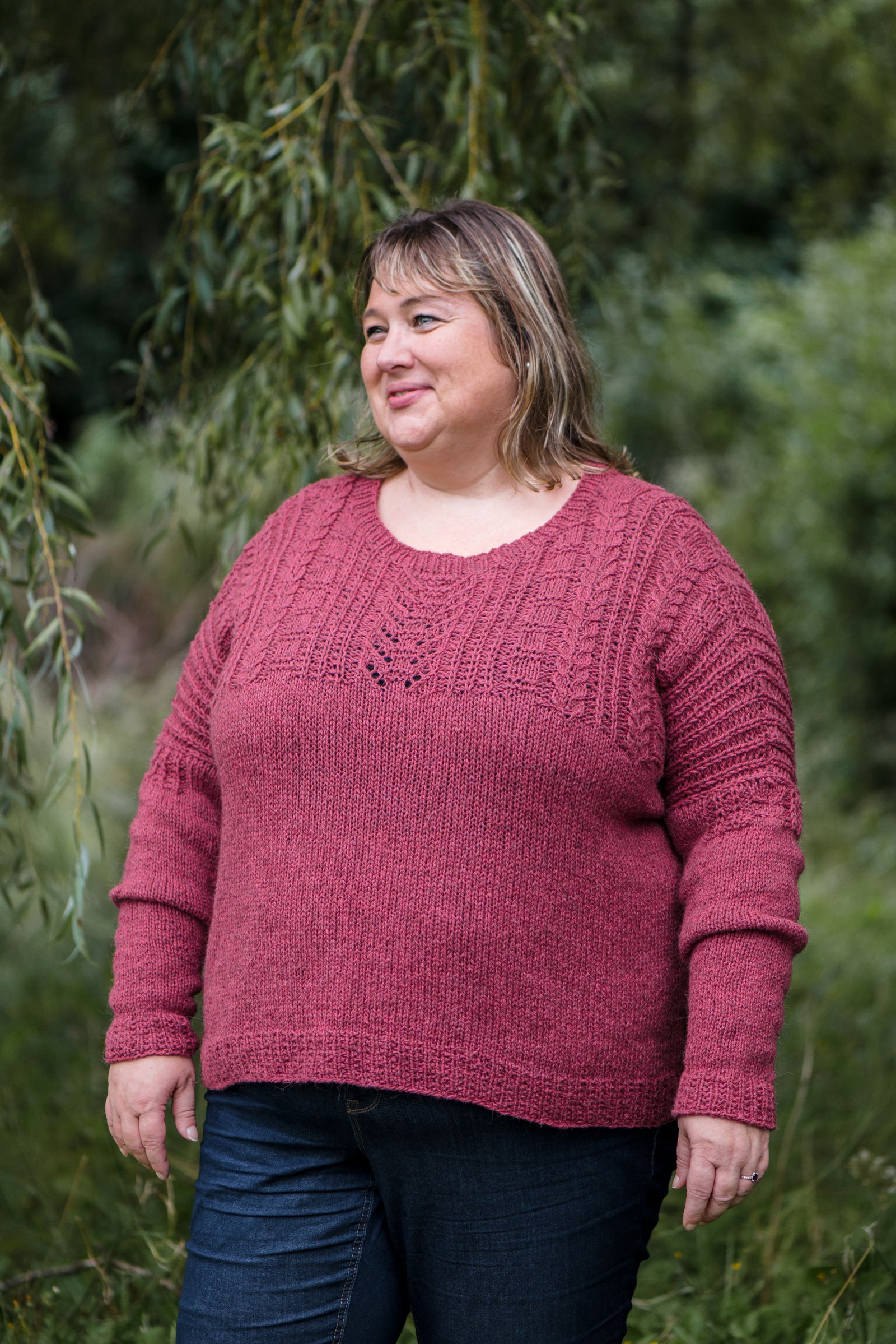 Willow Pullover Knitting Pattern by Pam Allen – Quince & Co.