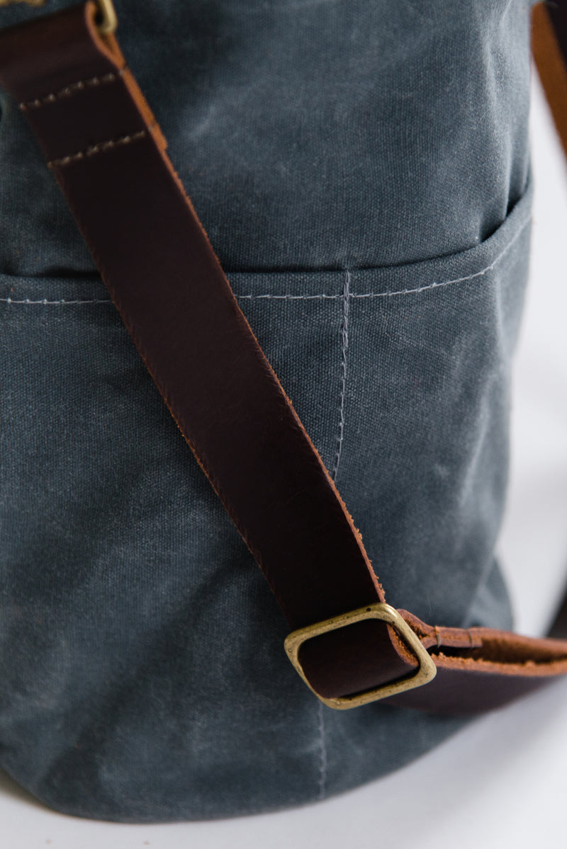 Madison Waxed Canvas Bucket Bag | Navy w/ Saddle Tan Leather
