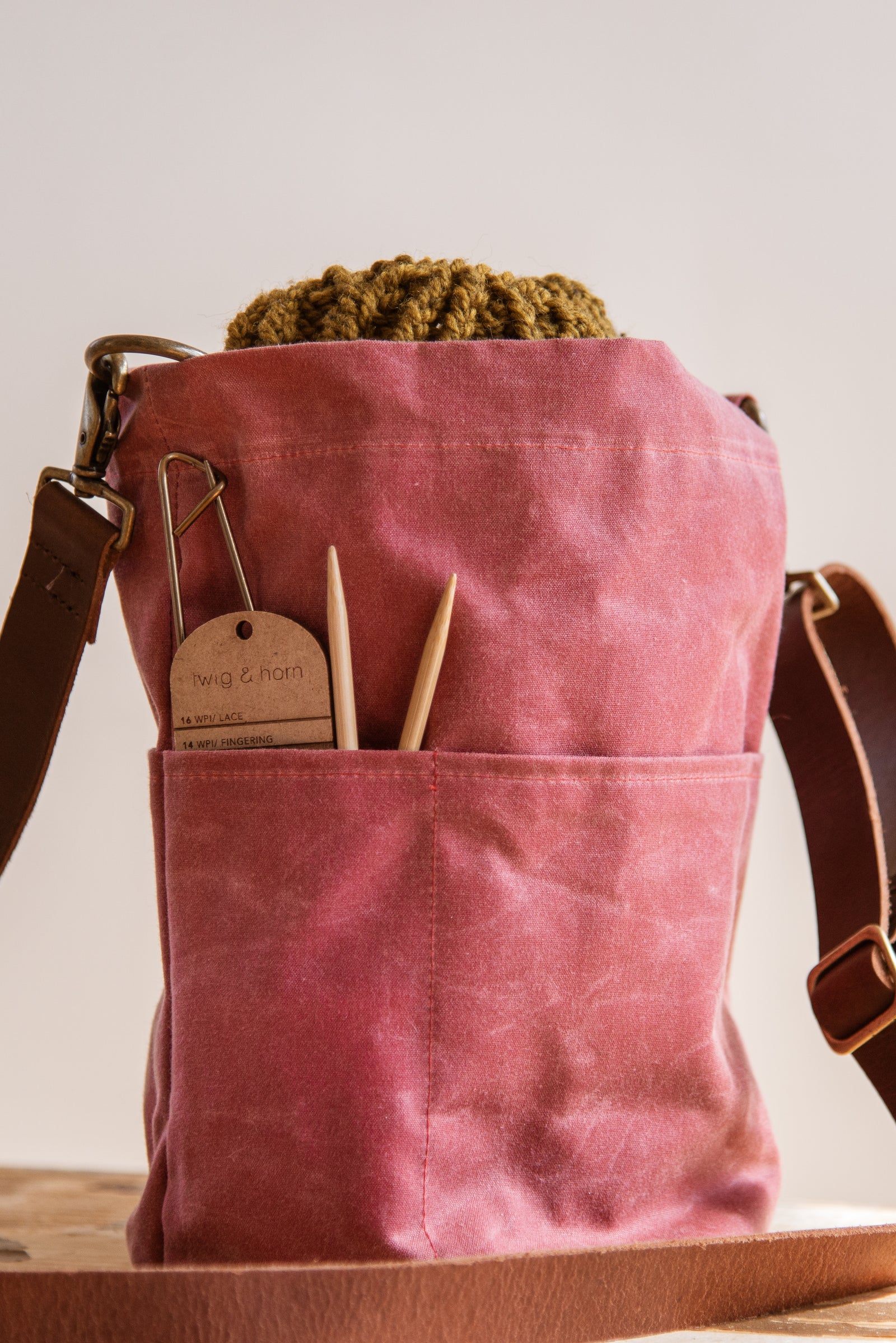 【OVHEE】Poe Bucket Bag 2colors Quince_Co.