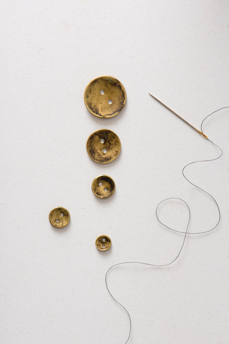 classic brass buttons - book - Image 6