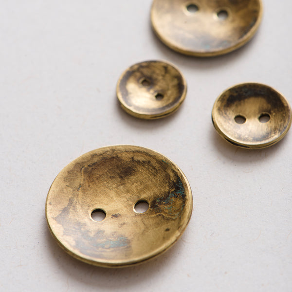 Buy brass outlet buttons