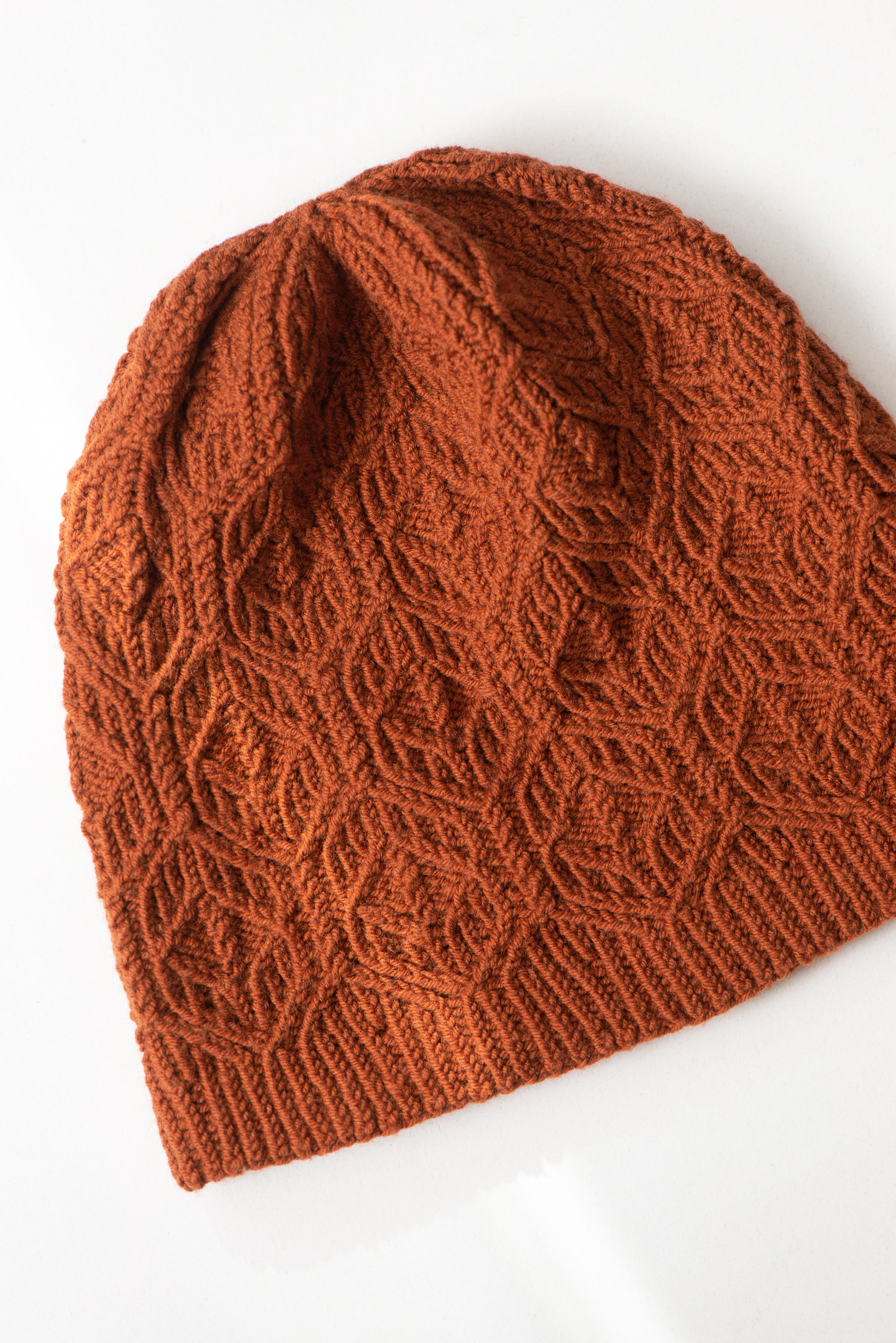 Cordon Pattern Cordonier Hat Knitting Pattern by Kirsten Hipsky – Quince & Co.