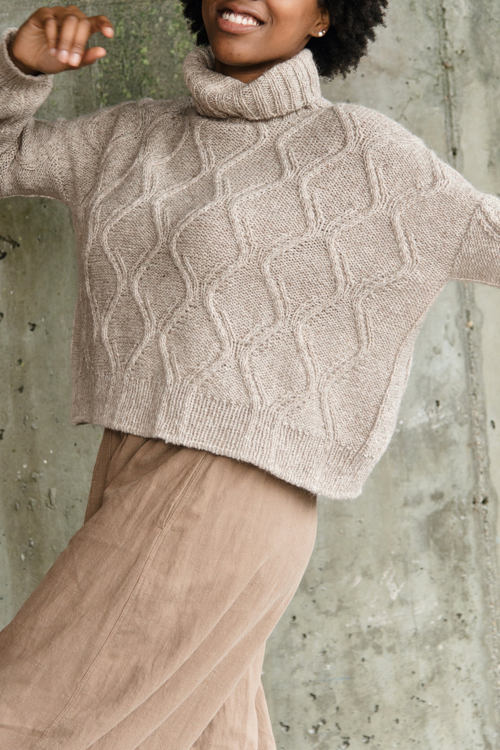 Tessa Pullover Sweater Knitting Pattern by Hanna Maciejewska