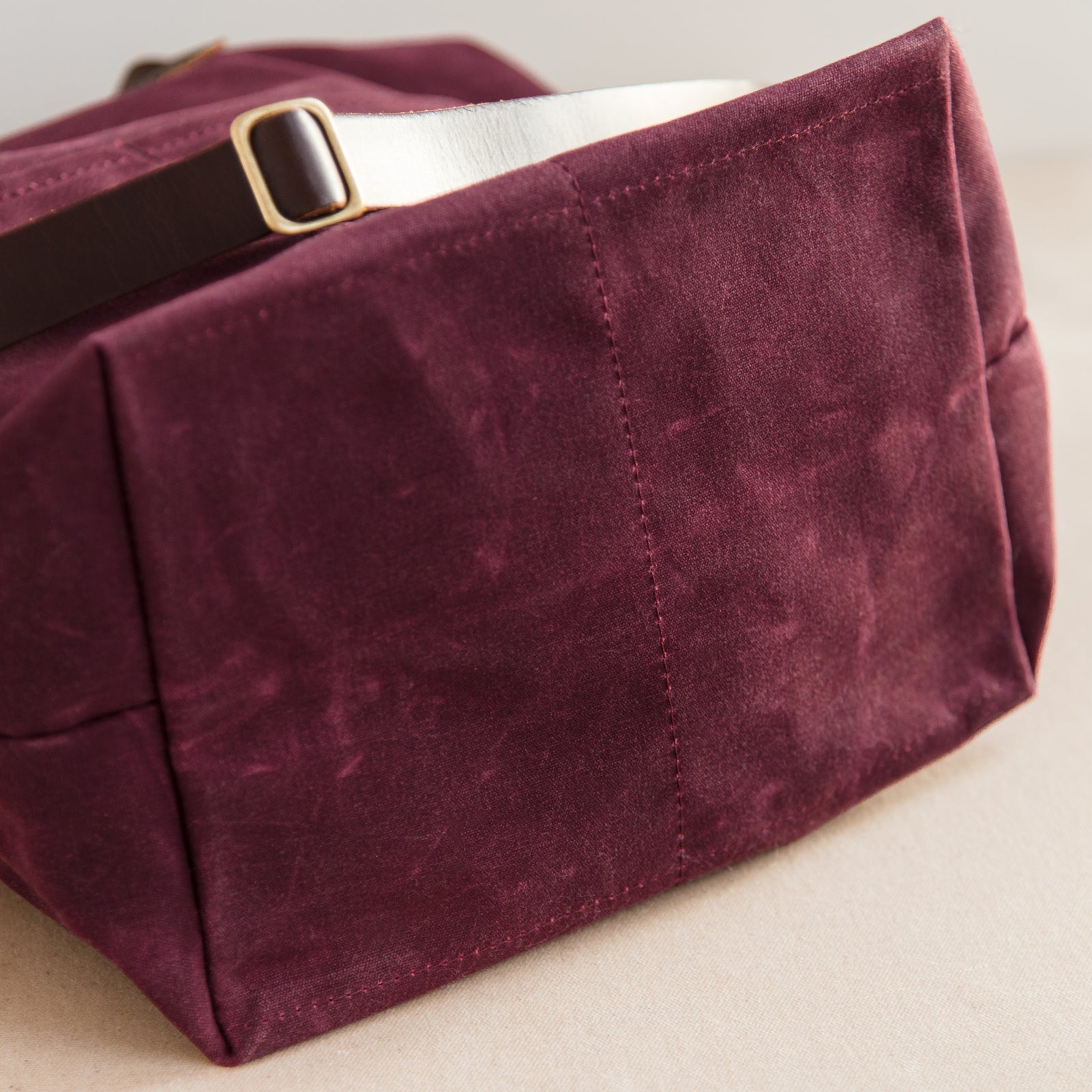 waxed canvas crossbody tote – Quince & Co.