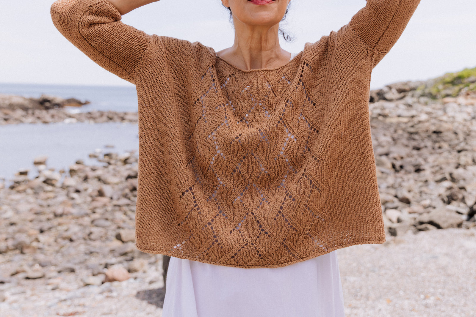 Konti Linen Sweater Knitting Pattern by Hanna Maciejewska – Quince