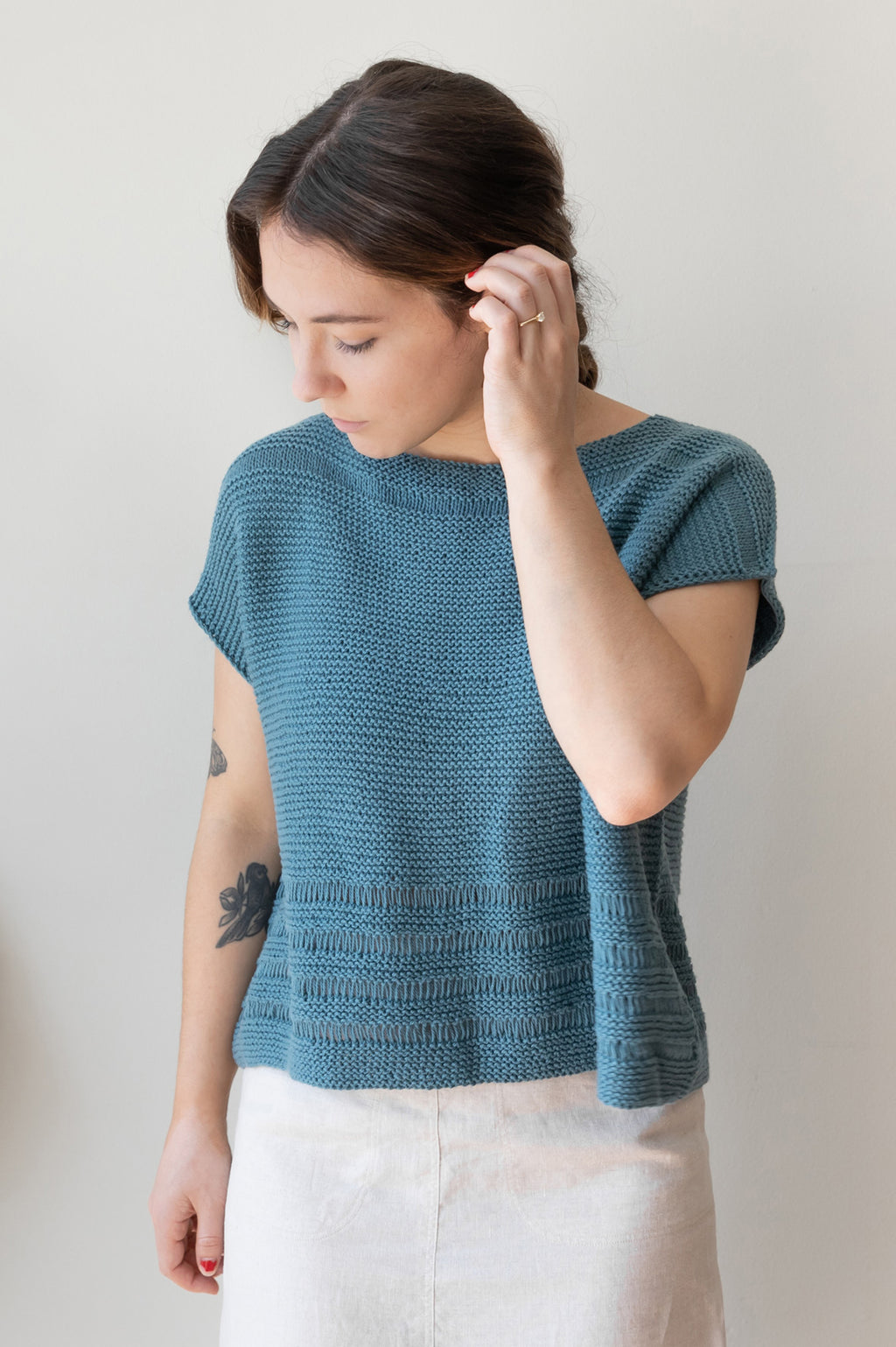 azul tee knitting pattern – Quince & Co.