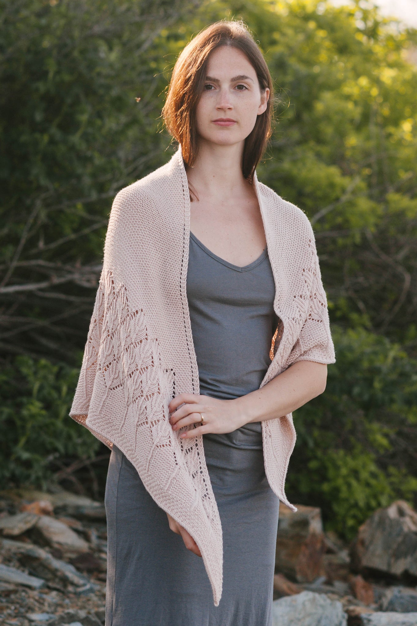 bard shawl knitting pattern – Quince & Co.