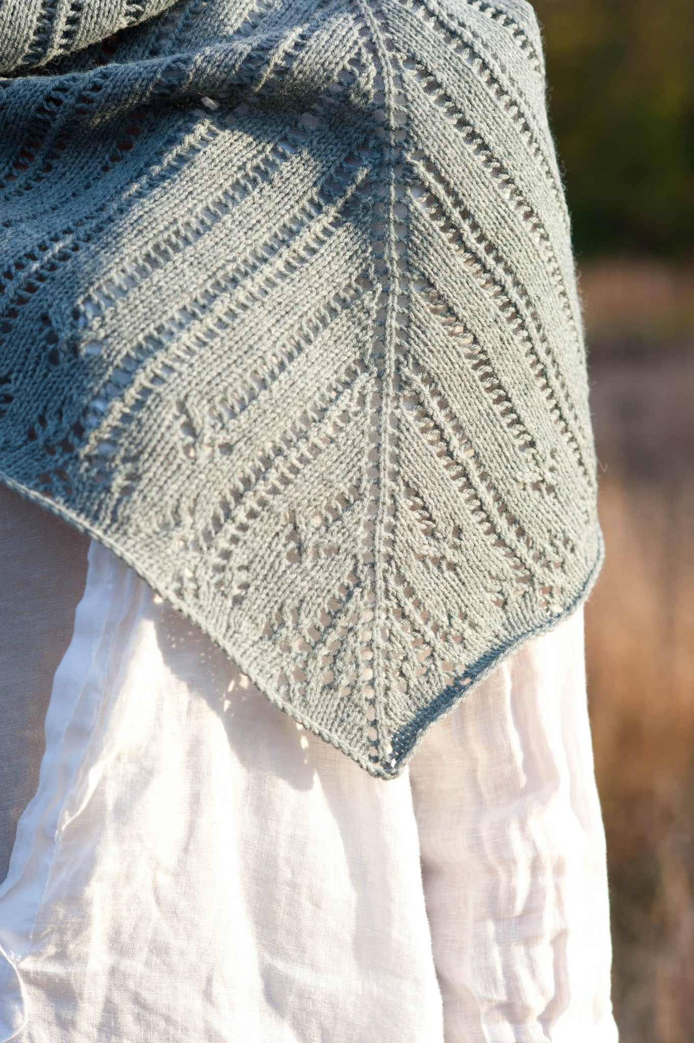 Ferrous Shawl – Quince & Co.