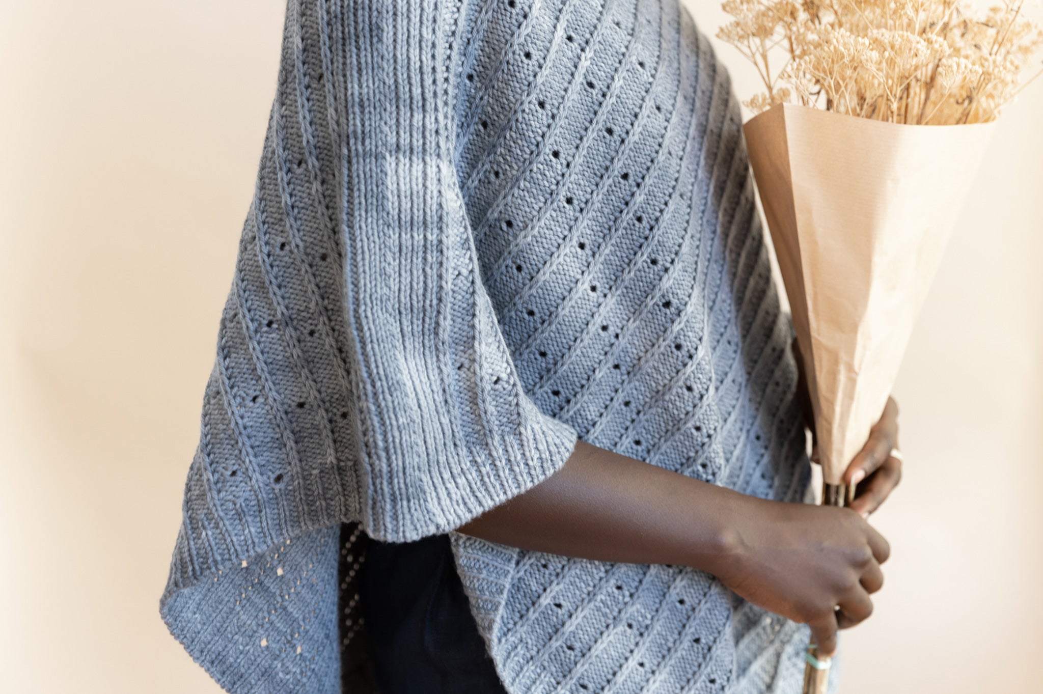 lyre poncho knitting pattern – Quince & Co.