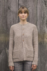 Plain and Simple: 11 Knits to Wear Every Day - book - Image 9