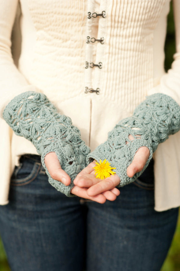 water lily mitts