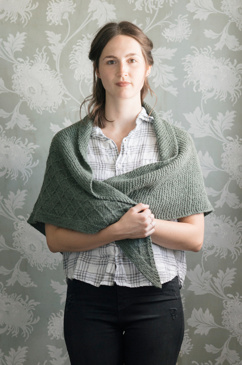 laika shawl knitting pattern – Quince & Co.