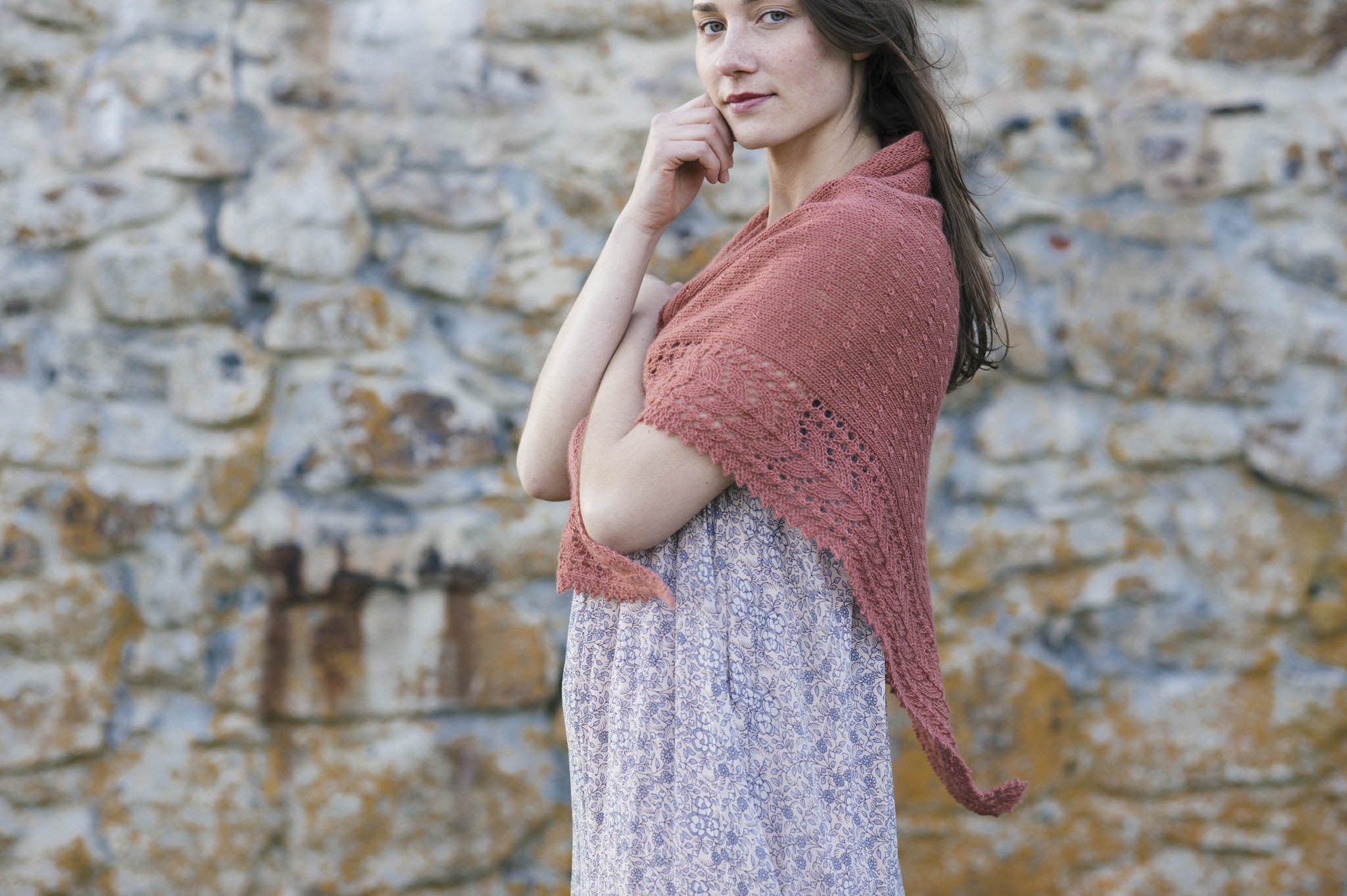 serena shawl knitting pattern – Quince & Co.