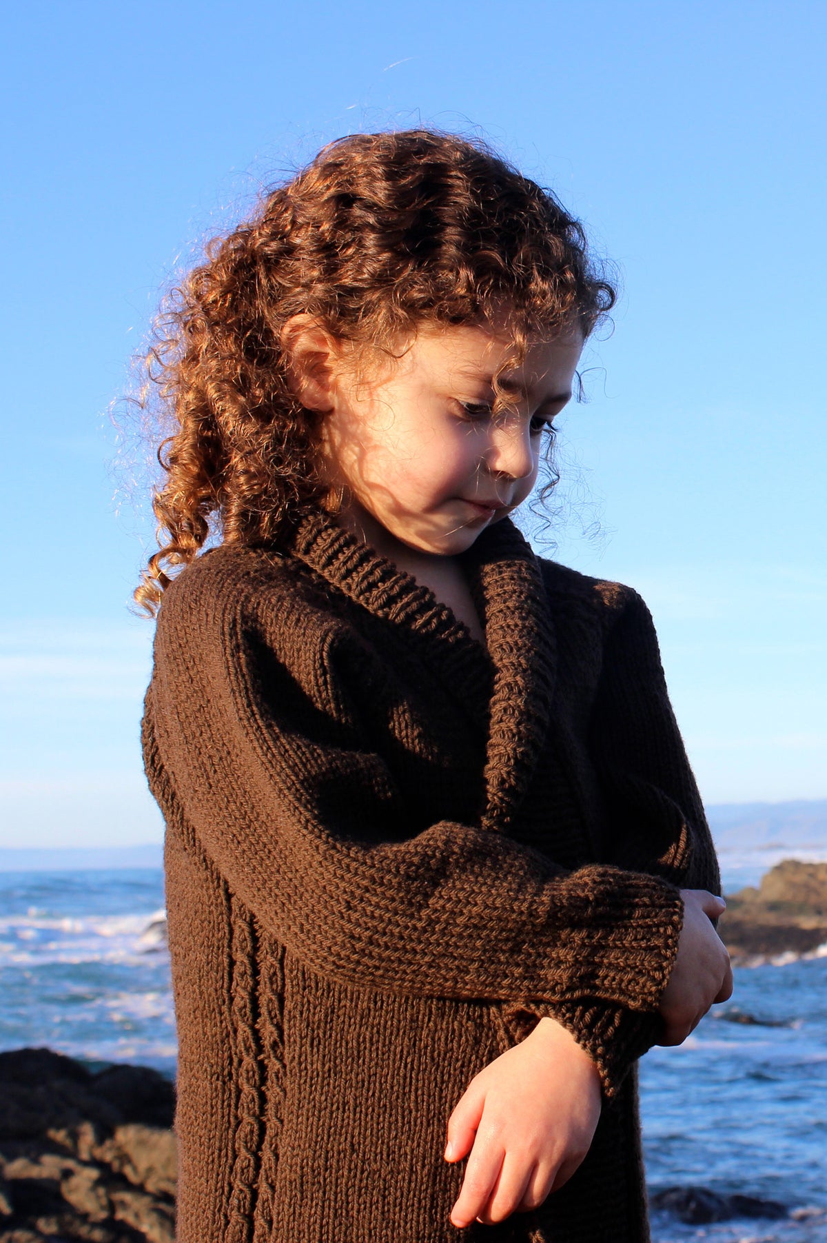 shelter cove kid cardigan knitting pattern – Quince & Co. Ka na ta 