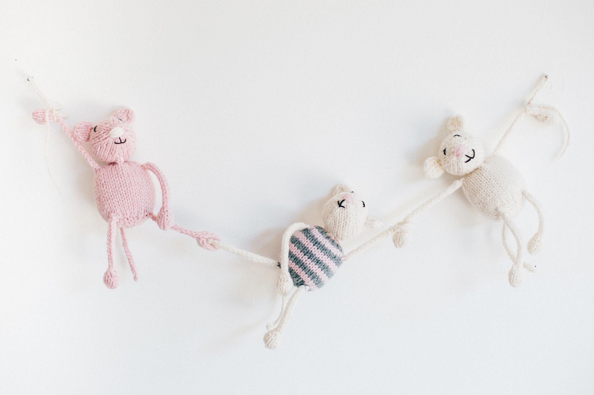 string along toy kits โ Quince & Co.