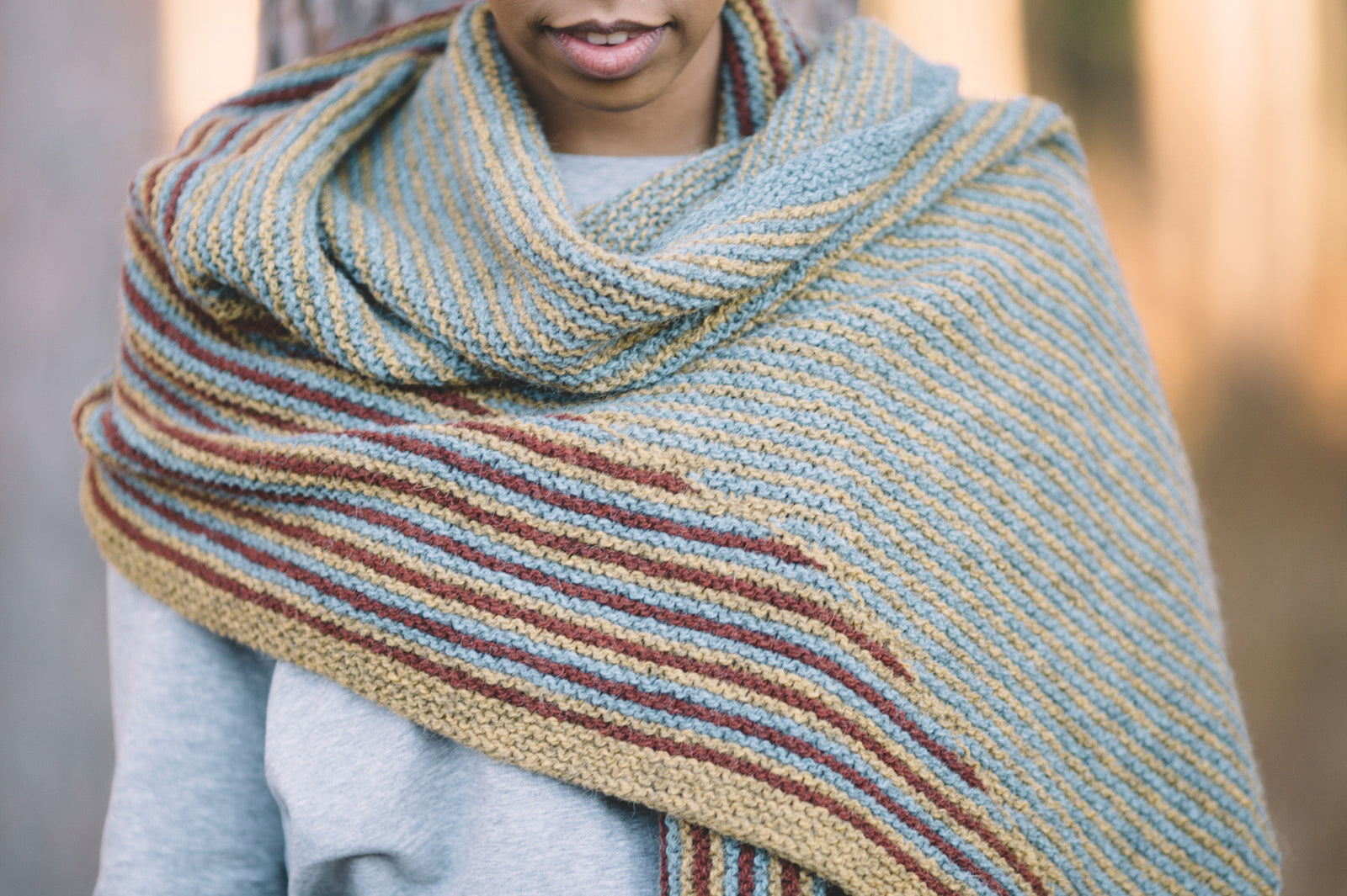 trictangle shawl knitting pattern – Quince & Co.